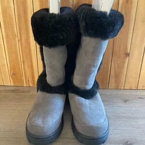 UGG Charcoal Boots with Black Fur